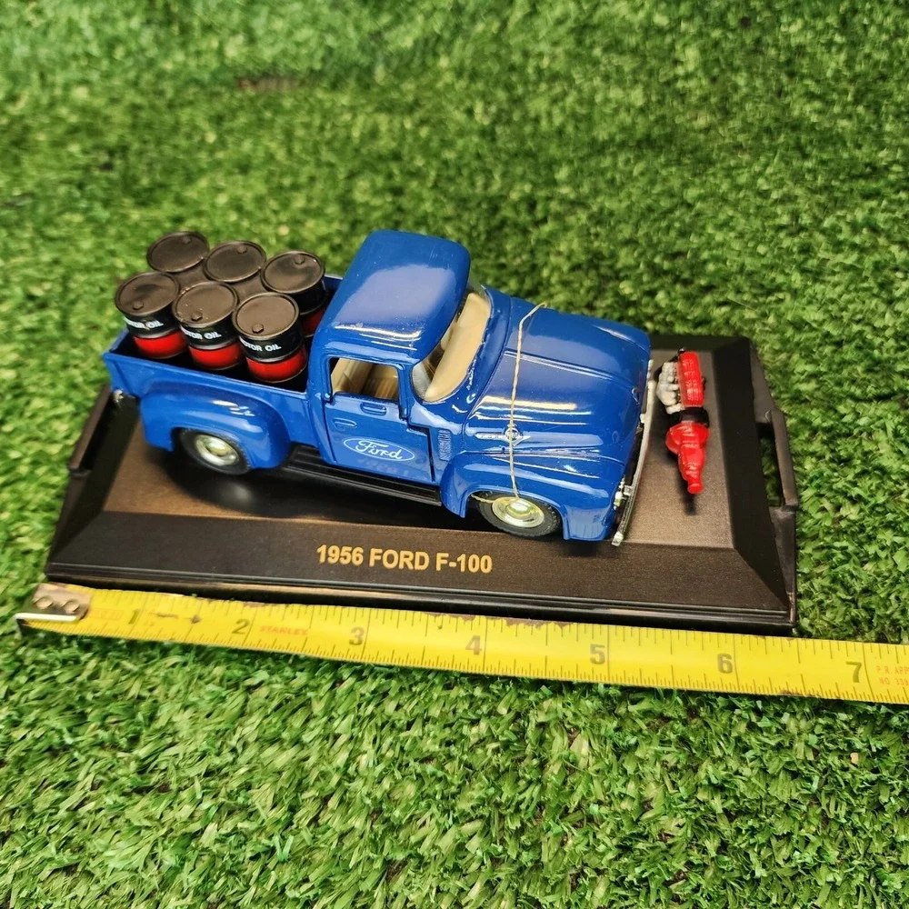 Vintage 1998 Road Champs 1956 FORD F-100 PU Blue Diecast 4.5